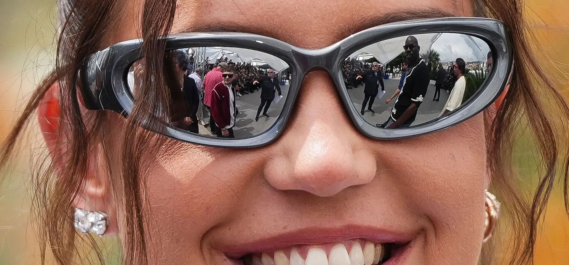 Adele Exarchopoulos posa para fotógrafos en la sesión fotográfica de la película 'Beating Hearts' en el 77° festival internacional de cine, Cannes, sur de Francia, el viernes 24 de mayo de 2024. (Foto de Scott A Garfitt/Invision/AP)