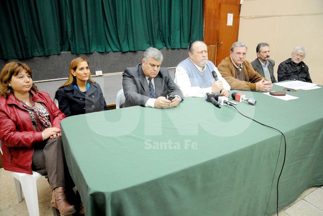Continúa la polémica por el pedido de un 42% de aumento en la tarifa del servicio de agua