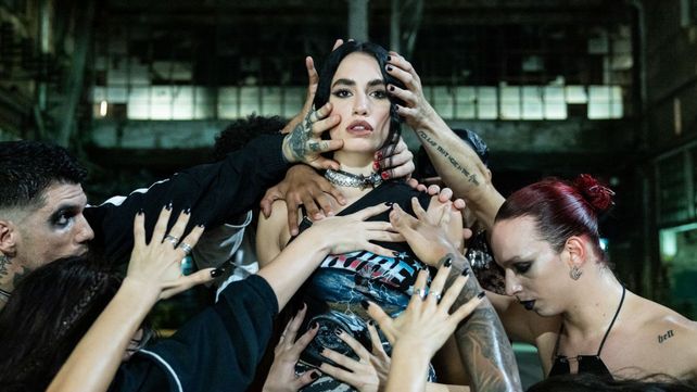 Lali llega a Rosario el próximo 14 de junio para presentar su disco No vayas a atender cuando el demonio llama y ya están a la venta las entradas