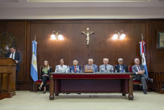 La Corte Suprema de Santa Fe durante la toma de juramento al Cuerpo Médico de Peritos Especializados