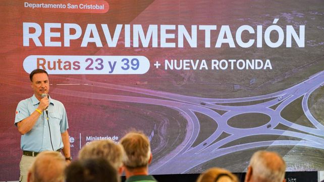 Estamos cumpliéndole a todos los intendentes y presidentes comunales para mejorarle la vida a los santafesinos