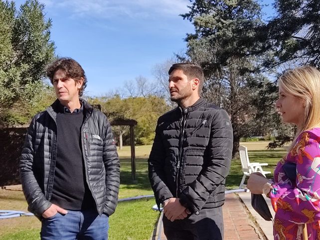 Lousteau estuvo en la provincia para apoyar a Pullaro y su primera candidata a concejal.