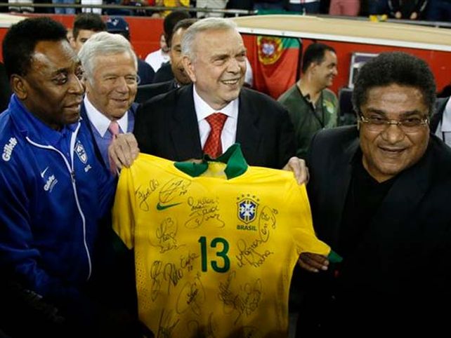 Falleció Eusebio, uno de los mejores futbolistas de la historia