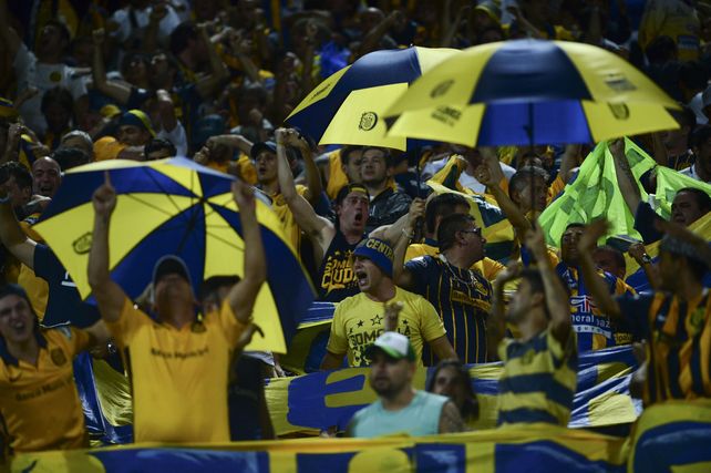 Balearon a un reconocido barrabrava de Central en la zona noroeste y está muy grave