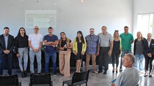 Capacitan a sindicatos y sector industrial para prevenir adicciones en ámbitos laborales