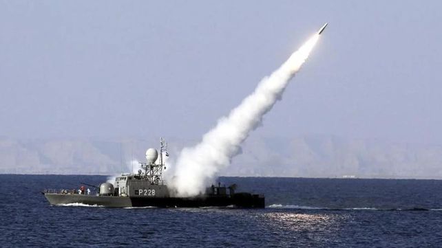El presidente de Francia Emmanuel Macrón aclaró que su objetivo es la “disuasión” y que su país no se aparta del Tratado de No Proliferación de Armas Nucleares