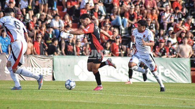 El minuto a minuto del partido entre Colón y Defensores de Belgrano