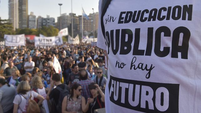 Presupuesto 2025. Este miércoles el país marcha en defensa de la educación pública.
