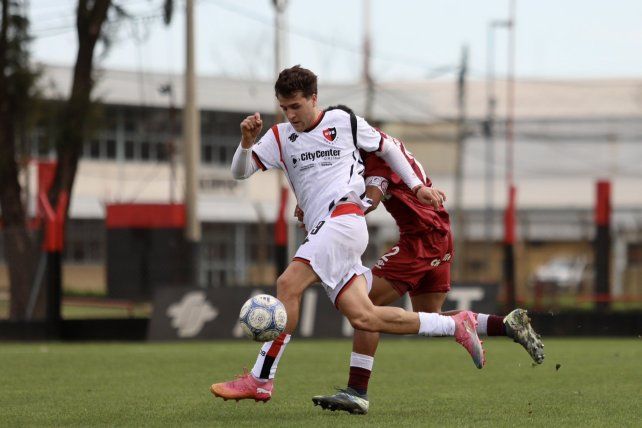 El centrodelantero de Newells Joaquín Amadío