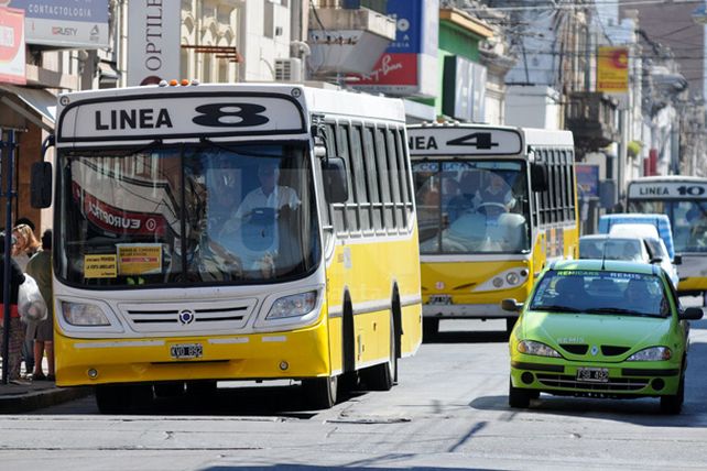 Proponen instalar cámaras de seguridad en los colectivos de línea de la ciudad
