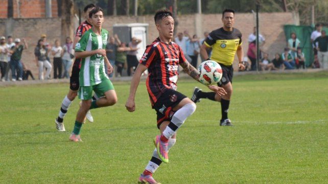 Patronato se impuso en La Capillita.