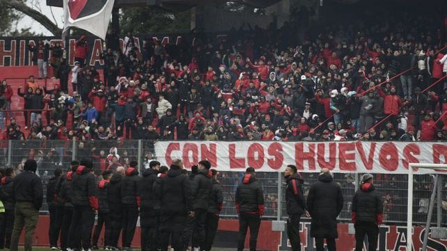 Newells: un triunfo ante Central alivianaría la crisis interna, pero no la erradicaría