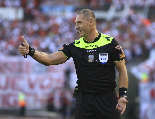 Todo bien. Pitana es muy valorado por la Fifa