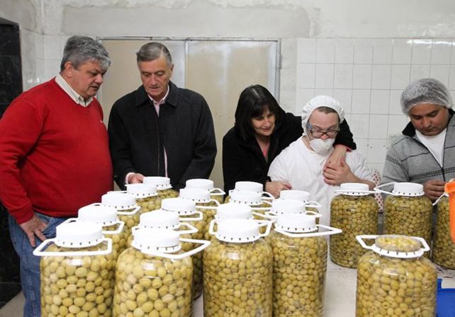 Binner visito Villa Gobernador Gálvez al intendente electo Alberto Ricci
