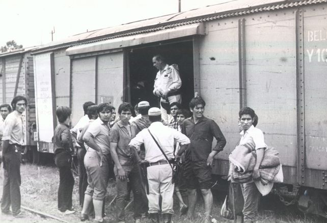La Comisaría 20ª debió trasladarse a un vagón del ferrocarril y funcionó allí hasta que el agua bajó.