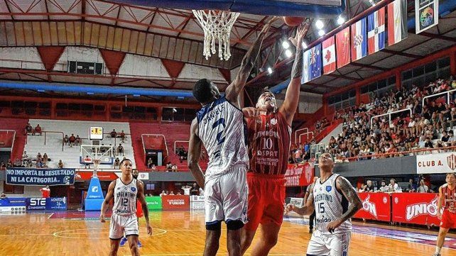 El capitán de Unión estuvo en modo MVP ante Argentino (J)