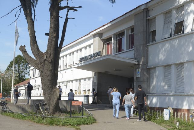 El Hospital Eva Perón de Granadero Baigorria donde fue derivado el hombre apuñalado en una pelea con familiares en esa ciudad.