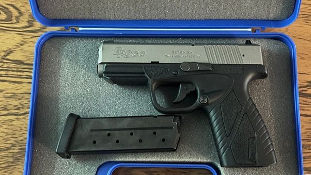 Paraná: secuestran el arma del hombre que la exhibió en una discusión de tránsito