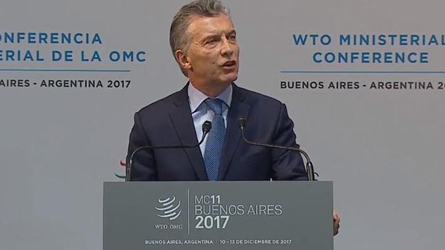 El gobierno desistió en avanzar con el decreto luego de la negativa de Carrió