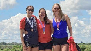 Candela Giordanino fue la ganadora en la prueba de aguas abiertas de 10km en Santo Tomé.
