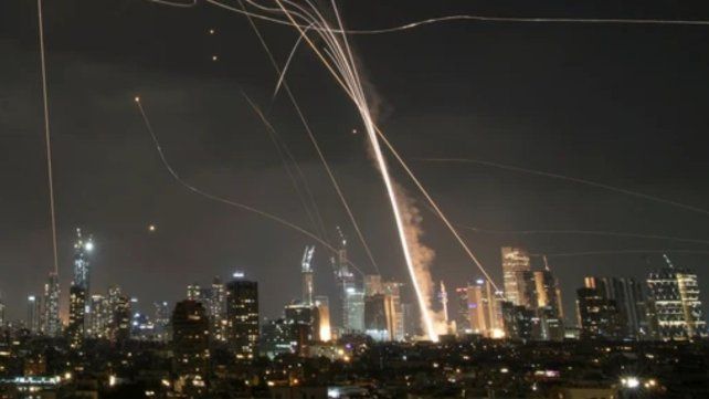 Israel está recibiendo bombardeos de Irán