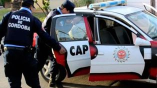 Detienen a diez jóvenes acusados de violar en manada a una chica