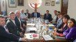 El gobierno provincial y los gremios estatales retoman el miércoles las discusiones paritarias