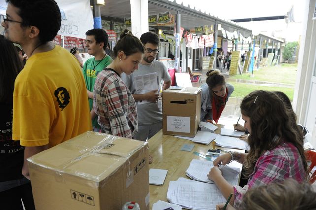 El socialismo fue el gran triunfador en las elecciones de la UNR