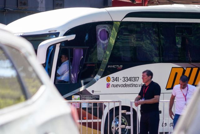 El único incidente en el Coloso, el piedrazo al micro leproso.