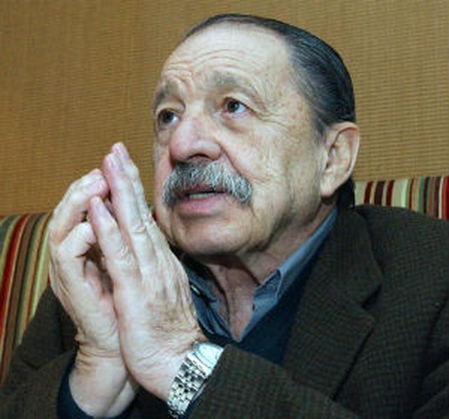 El escritor Héctor Tizón murió