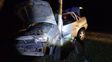 auto quedo incrustado contra una columna en el acceso a viale auto quedo incrustado contra una columna en el acceso a viale
