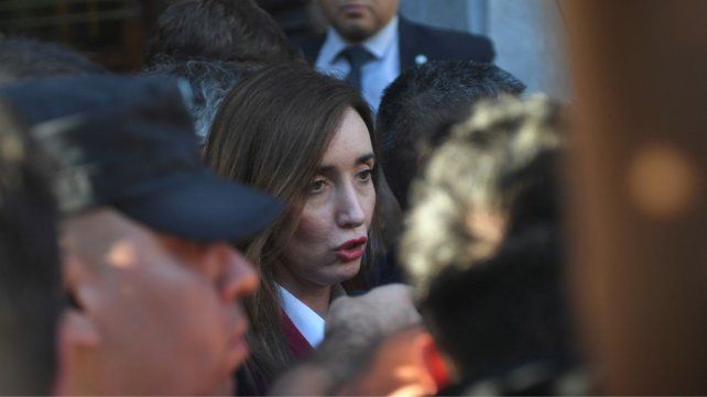 Victoria Villarruel convocó a sesión para tratar el DNU.