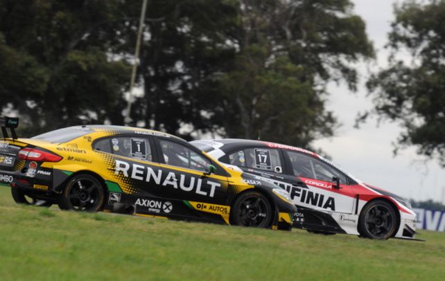 Gran duelo de Súper TC2000 animarán en Alta Gracia el santafesino Facundo Ardusso y el puntero del campeonato Matías Leonardo Rossi.