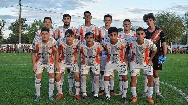 Cosmos FC es uno de los finalistas de la Copa Ciudad de Recreo.