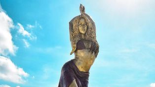 La estatua de Shakira en el Malecón de Barranquilla: mide seis metros y medio y pesa seis toneladas.