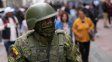 legisladores de ecuador acordaron indultar a militares que combatan a las bandas