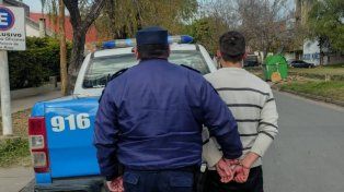 Paraná: detenido tras amenazar a un empleado de comercio con una cuchilla de carnicero
