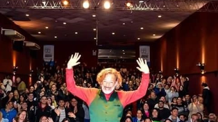 Fabián Vena presenta su unipersonal filosófico en el teatro provincial Ideal de Venado Tuerto&nbsp;