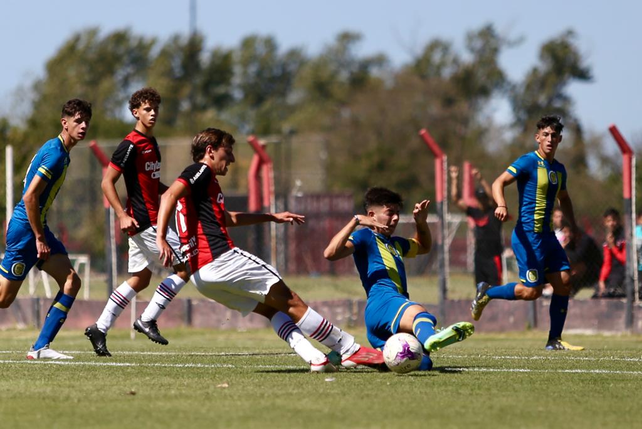 Newells sumó más que Central en los clásicos de inferiores de Rosarina.