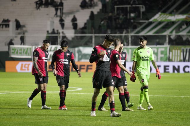 Newells se vino con las manos vacías de la cancha de Banfield.