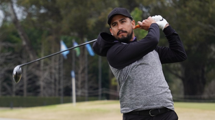 Franco Romero continúa entre los favoritos en el torneo de golf de Neuquén pese a una segunda vuelta irregular.