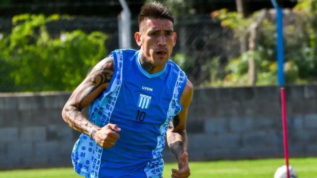 Racing de Córdoba podría recuperar a Ricky Centurión para visitar a Colón