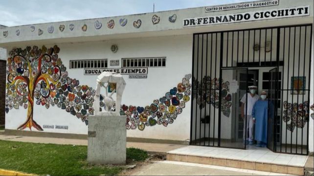 El área Covid del Samco local hisopa a una 50 personas diariamente y más de la mitad dan positivas.