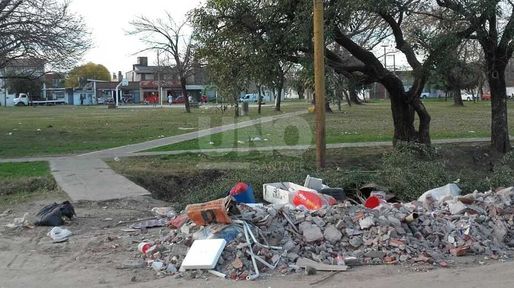 Vecinos del barrio Transporte reclaman: “Nos sentimos olvidados”