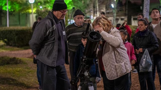 La astronomía adquiere interés, y renace como actividad y hobby