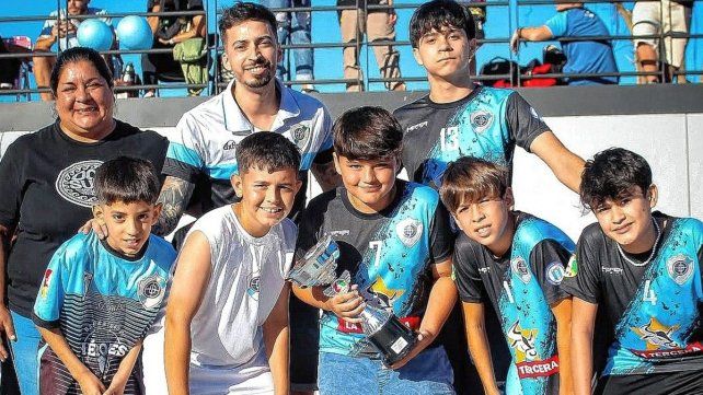 Don Bosco dominó las competencias en las categorías menores del futsal paranaense.&nbsp;