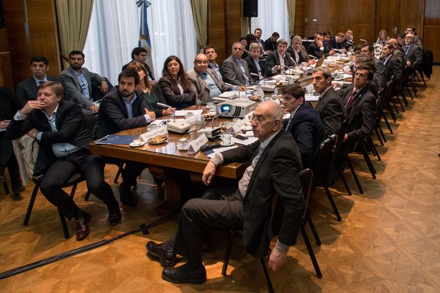 Pautas. Los ministros de Economía de las provincias conocieron los indicadores para 2017. Pautas. Los ministros de Economía de las provincias conocieron los indicadores para 2017.