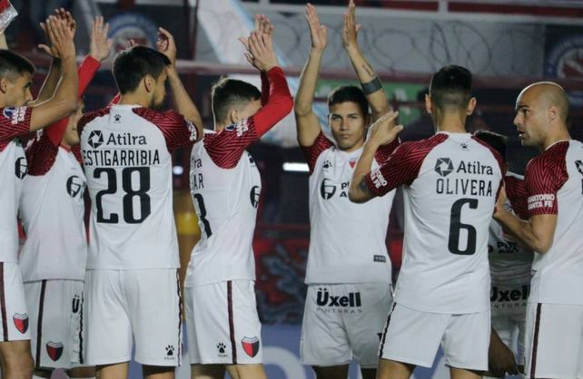 ¿De qué depende la llegada del goleador a Colón?