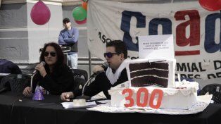 Financiamiento universitario: docentes de la UNR protestan por 300 días sin cumplir la ley