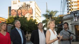 Un mural conmemora el Centenario de la Reforma Universitaria
